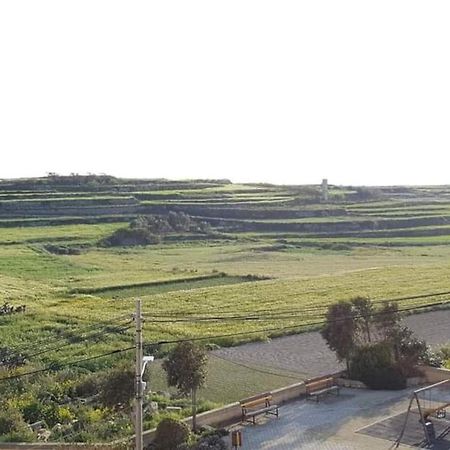 Farmhouse Villa With Large Pool And Garden In Gozo Għarb Εξωτερικό φωτογραφία