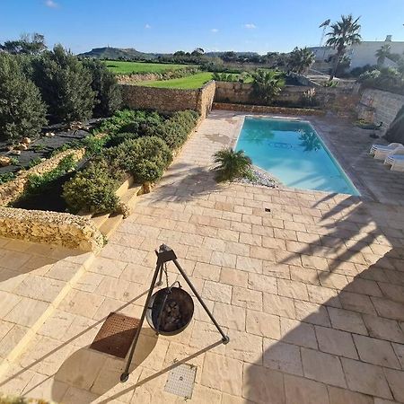 Farmhouse Villa With Large Pool And Garden In Gozo Għarb Εξωτερικό φωτογραφία