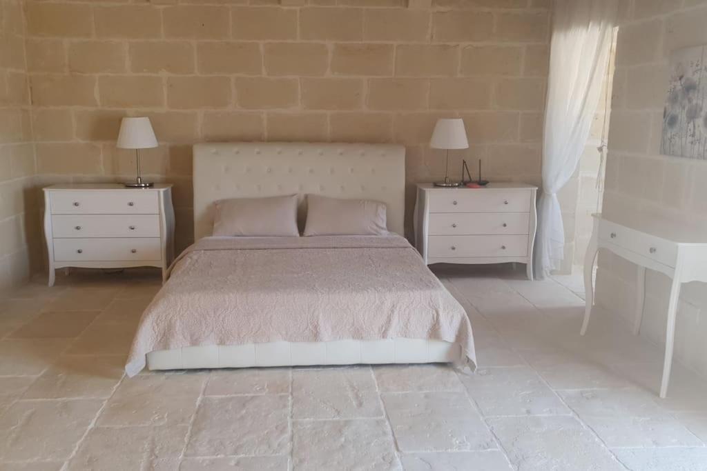 Farmhouse Villa With Large Pool And Garden In Gozo Għarb Εξωτερικό φωτογραφία